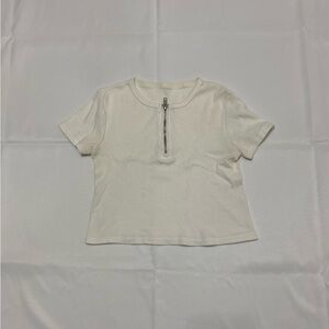 Brandy Melville John Galt Ribbed Tee